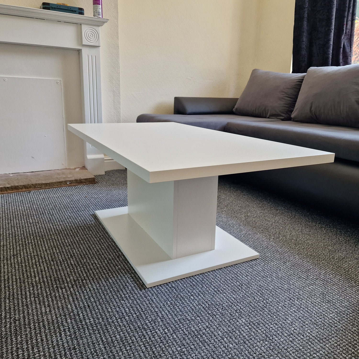 COFFEE TABLE BRISTOL WHITE 110X60CMTable dimensionwid. 110 cm / dep. 60 cm / height 43 cmExecution: base made of white laminated board, 16mm thick The table top is 28mm thick, white.Anna Furniture