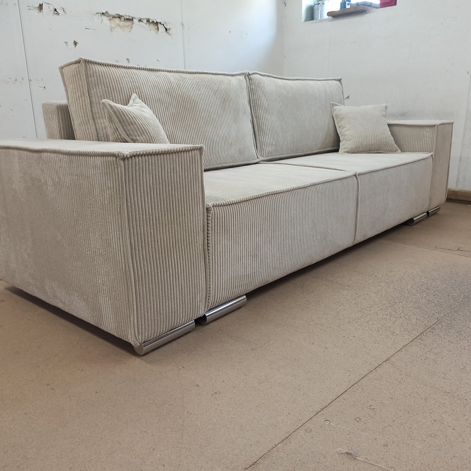 SOFA BED FIORD POSO 100 250cm / SPRINGS + FOAMSOFA DIMENSIONS: sleeping area 154/190 cm width 249 cm depth 94 cm height to the seat 40 cm side height 58 cm seat depth 79 cm (without cushions) seat depth 62 cm (with cushions)* dimensions given with a toler