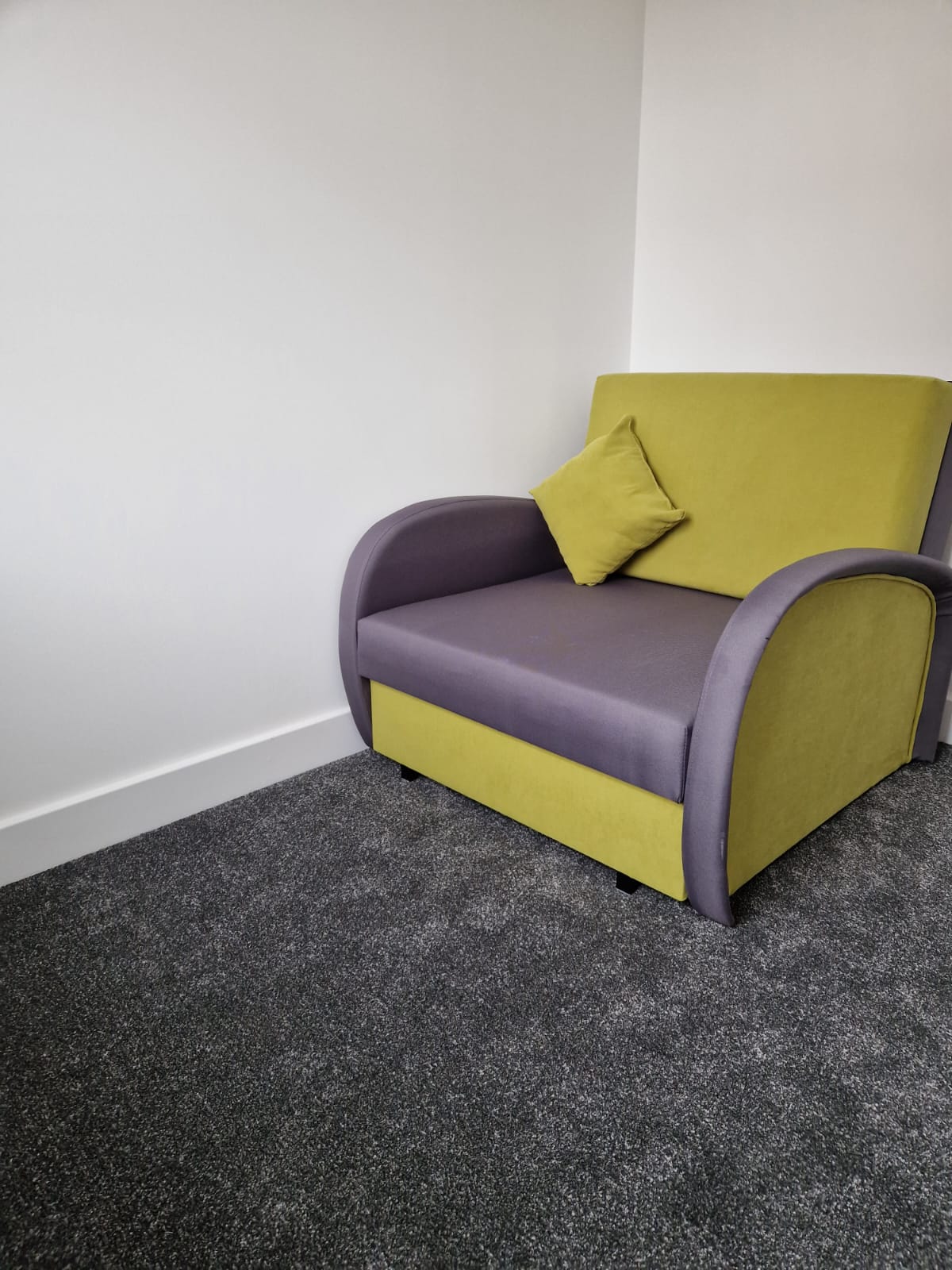 CUSTOMER POHOTOS & REVIEWSVISIT AND LIKE OUR FACEBOOK PAGEAnna Furniture