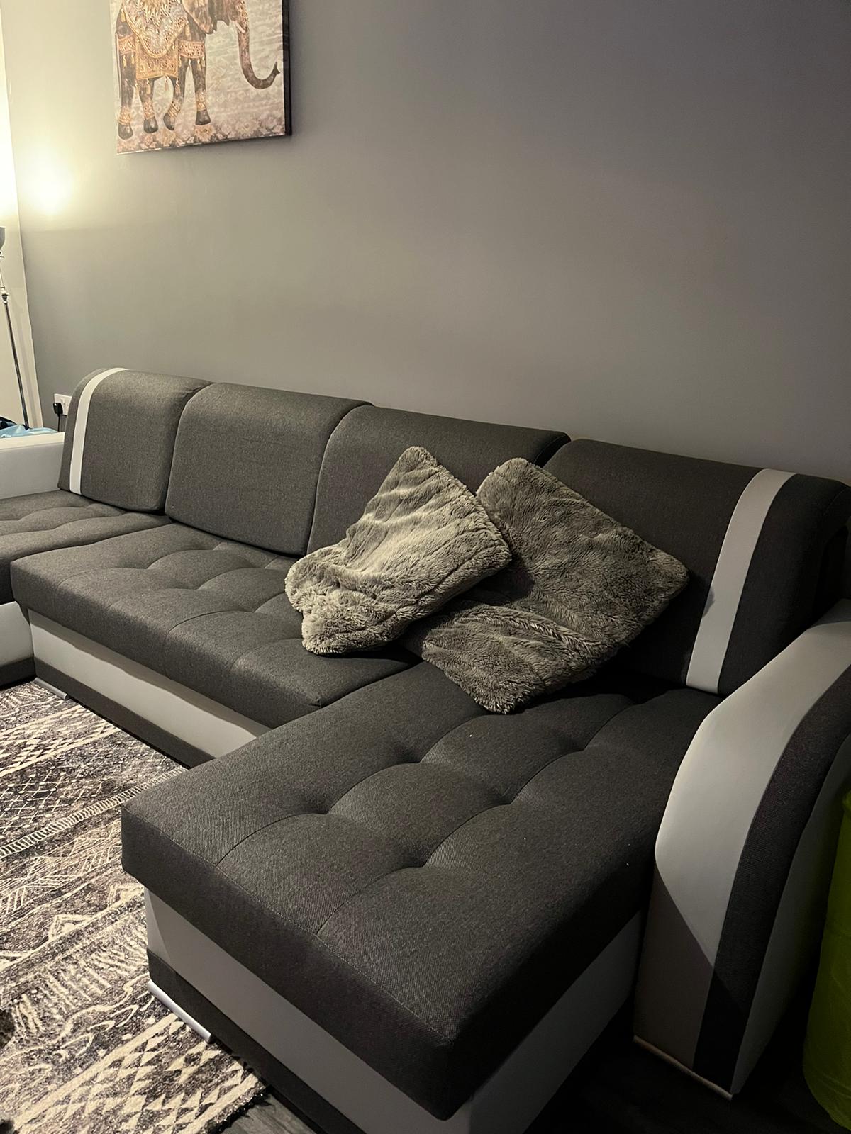 CORNER SOFA BED DINA U SHAPE 308CM 3X STORAGE SPACE CHOICE OF COLOR / BONELL SPRINGS + FOAM3X STORAGE SPACEBONELL SPRINGS + FOAMFABRIC INARI + FAUX LEATHERSIZEWIDTH 308CMDEEPTH 140CMHEIGHT 90CMSLEEPING AREA 270X140CMPACKED WEIGHT/DIMENTIONS 1/4 42kg 43x13