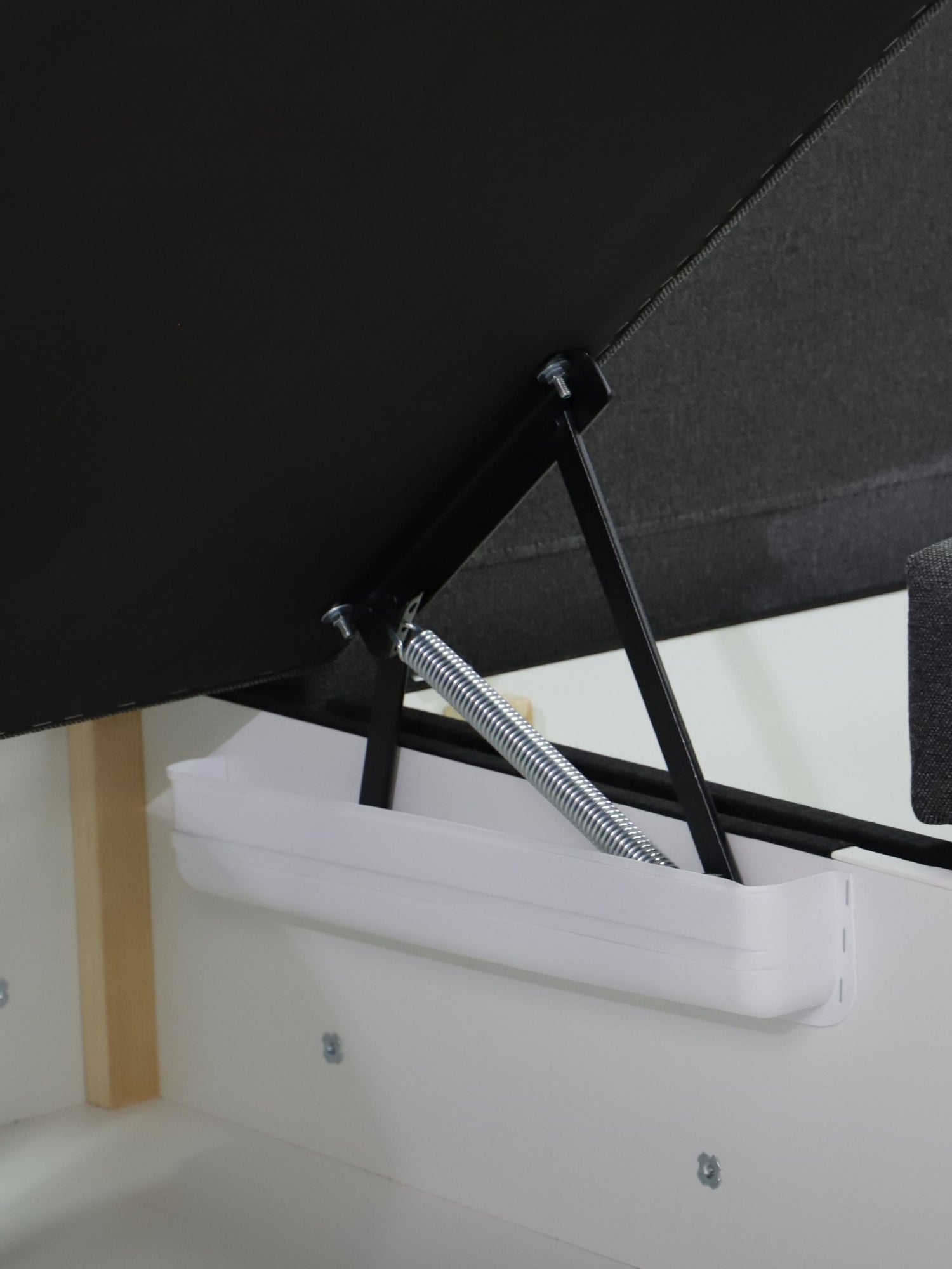 CORNER SOFA BED DINA U SHAPE 308CM 3X STORAGE SPACE CHOICE OF COLOR / BONELL SPRINGS + FOAM3X STORAGE SPACEBONELL SPRINGS + FOAMFABRIC INARI + FAUX LEATHERSIZEWIDTH 308CMDEEPTH 140CMHEIGHT 90CMSLEEPING AREA 270X140CMPACKED WEIGHT/DIMENTIONS 1/4 42kg 43x13