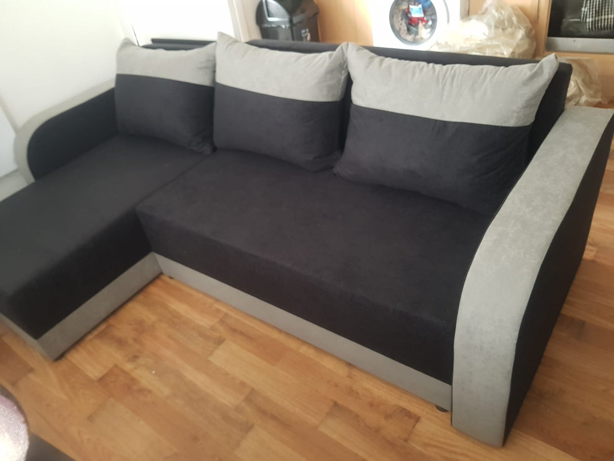 CORNER SOFA BED ALEXIS 228cm universal RIGHT/LEFT CORNER / FOAMTHIS MODEL IN UNIVERSAL WHICH MEANS YOU CAN CHOOSE CORNER SIDE DURING ASSEMBLY3x PILLOWS INCLUDED1X STORAGE SPACESLEEPING FUNCTIONT30 FOAMDIMENTIONSWidth: 228 cmDepth: 138cmSleeping area: 200