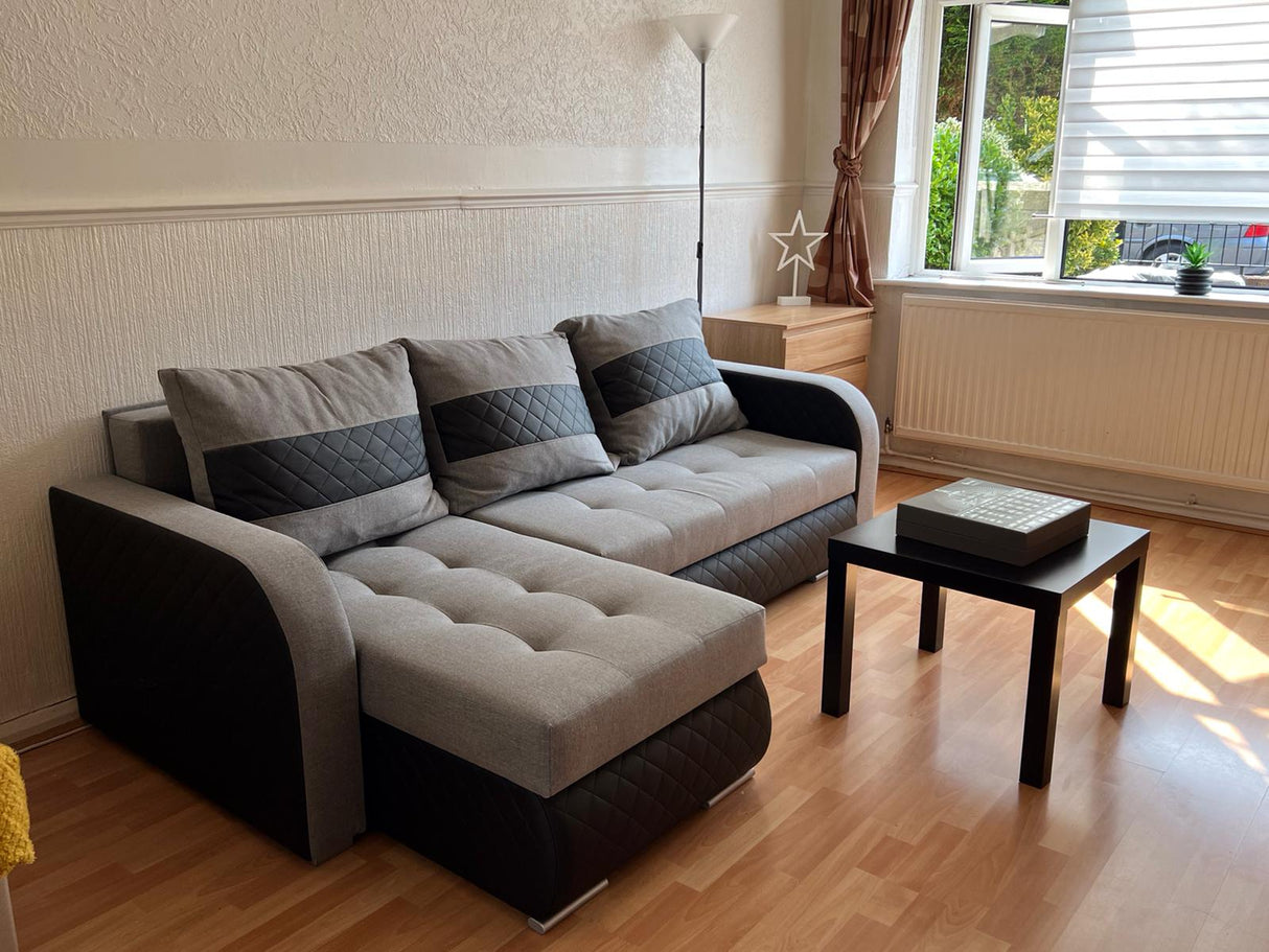 CORNER SOFA BED NESTY INARI 91/W39 228CM 2X STORAGE SPACE UNIVERSAL CORNER / BONELL SPRINGS + FOAMTHIS MODEL IS UNIVERSAL WHICH MEANS YOU CAN CHOOSE CORNER SIDE DURING ASSEMBLY2x storage space3x pillows includedFabric Inari + Faux leatherBonell springs +