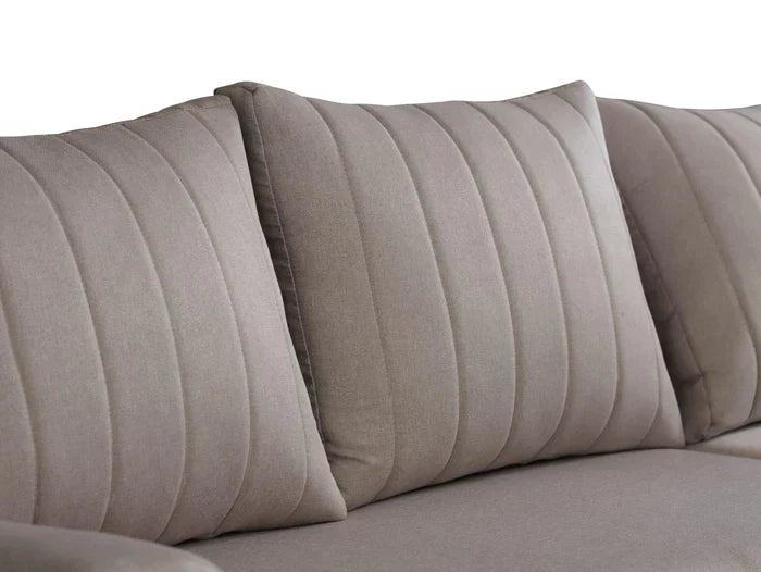 CORNER SOFA BED MALIBU 248CM MALMO 08 / UNIVERSAL RIGHT/LEFT CORNER / FOAMTHIS MODEL IS UNIVERSAL WHICH MEANS YOU CAN CHOOSE CORNER SIDE DURING ASSEMBLYMADE IN MALMO FABRIC CLICK HERE3x PILLOWS INCLUDED1X STORAGE SPACEDIMENTIONS:Corner width: 244cmDepth: