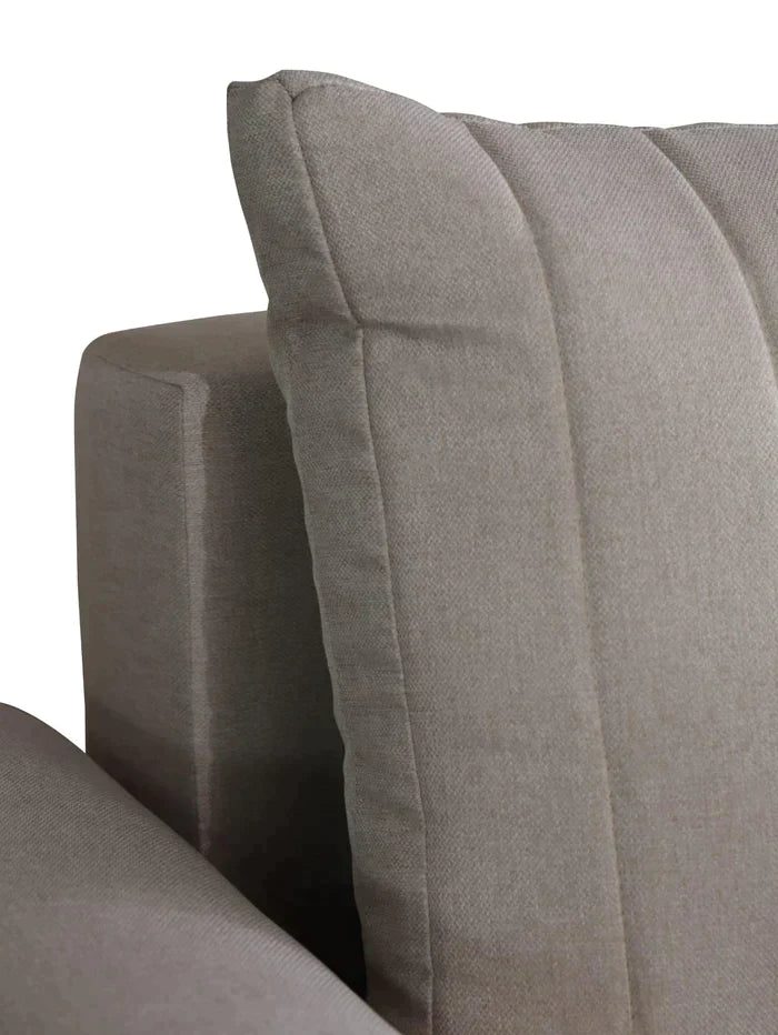 CORNER SOFA BED MALIBU 248CM MALMO 85 / UNIVERSAL RIGHT/LEFT CORNER / FOAMTHIS MODEL IS UNIVERSAL WHICH MEANS YOU CAN CHOOSE CORNER SIDE DURING ASSEMBLYMADE IN MALMO FABRIC CLICK HERE3x PILLOWS INCLUDED1X STORAGE SPACEDIMENTIONS:Corner width: 244cmDepth: