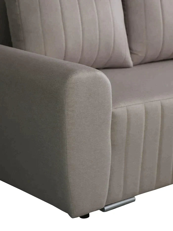 CORNER SOFA BED MALIBU 248CM MALMO 85 / UNIVERSAL RIGHT/LEFT CORNER / FOAMTHIS MODEL IS UNIVERSAL WHICH MEANS YOU CAN CHOOSE CORNER SIDE DURING ASSEMBLYMADE IN MALMO FABRIC CLICK HERE3x PILLOWS INCLUDED1X STORAGE SPACEDIMENTIONS:Corner width: 244cmDepth: