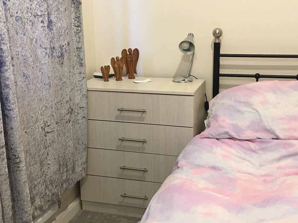 CUSTOMER POHOTOS & REVIEWSVISIT AND LIKE OUR FACEBOOK PAGEAnna Furniture