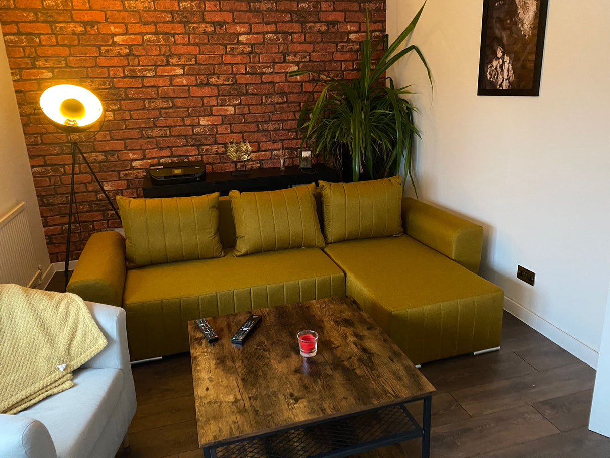CORNER SOFA BED MALIBU 248CM UNIVERSAL CHOICE OF COLORS UNIVERSAL RIGHT/LEFT CORNER / FOAMTHIS MODEL IS UNIVERSAL WHICH MEANS YOU CAN CHOOSE CORNER SIDE DURING ASSEMBLYMADE IN MALMO FABRIC CLICK HERE3x PILLOWS INCLUDED1X STORAGE SPACEDIMENTIONS:Corner wid